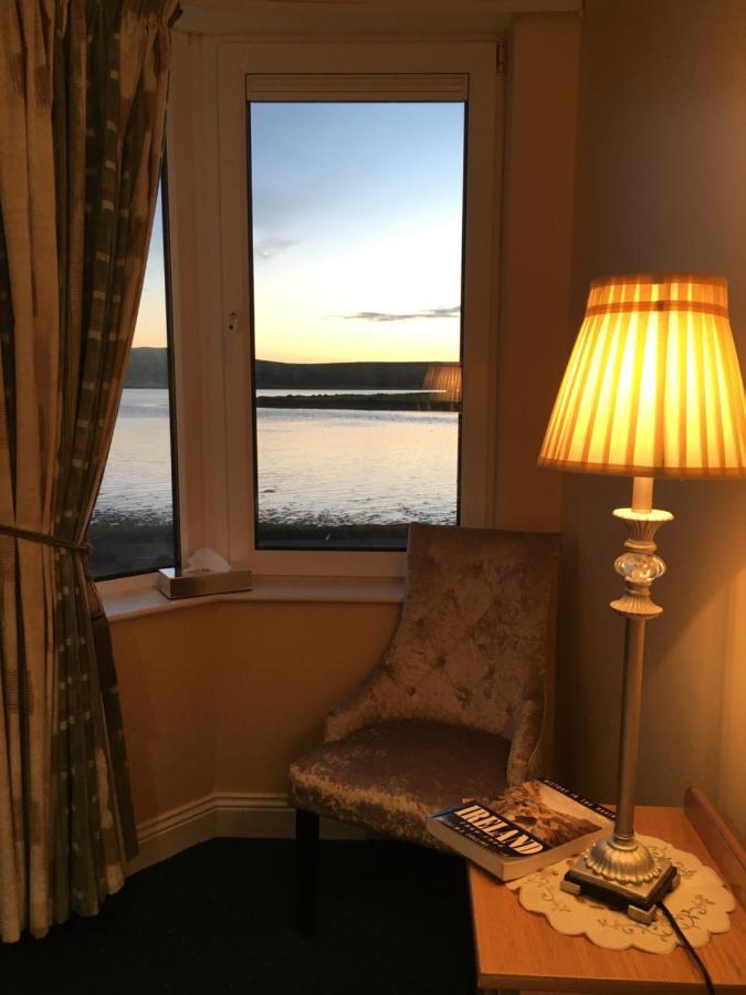 Coastline House Bed & Breakfast Дингъл Екстериор снимка